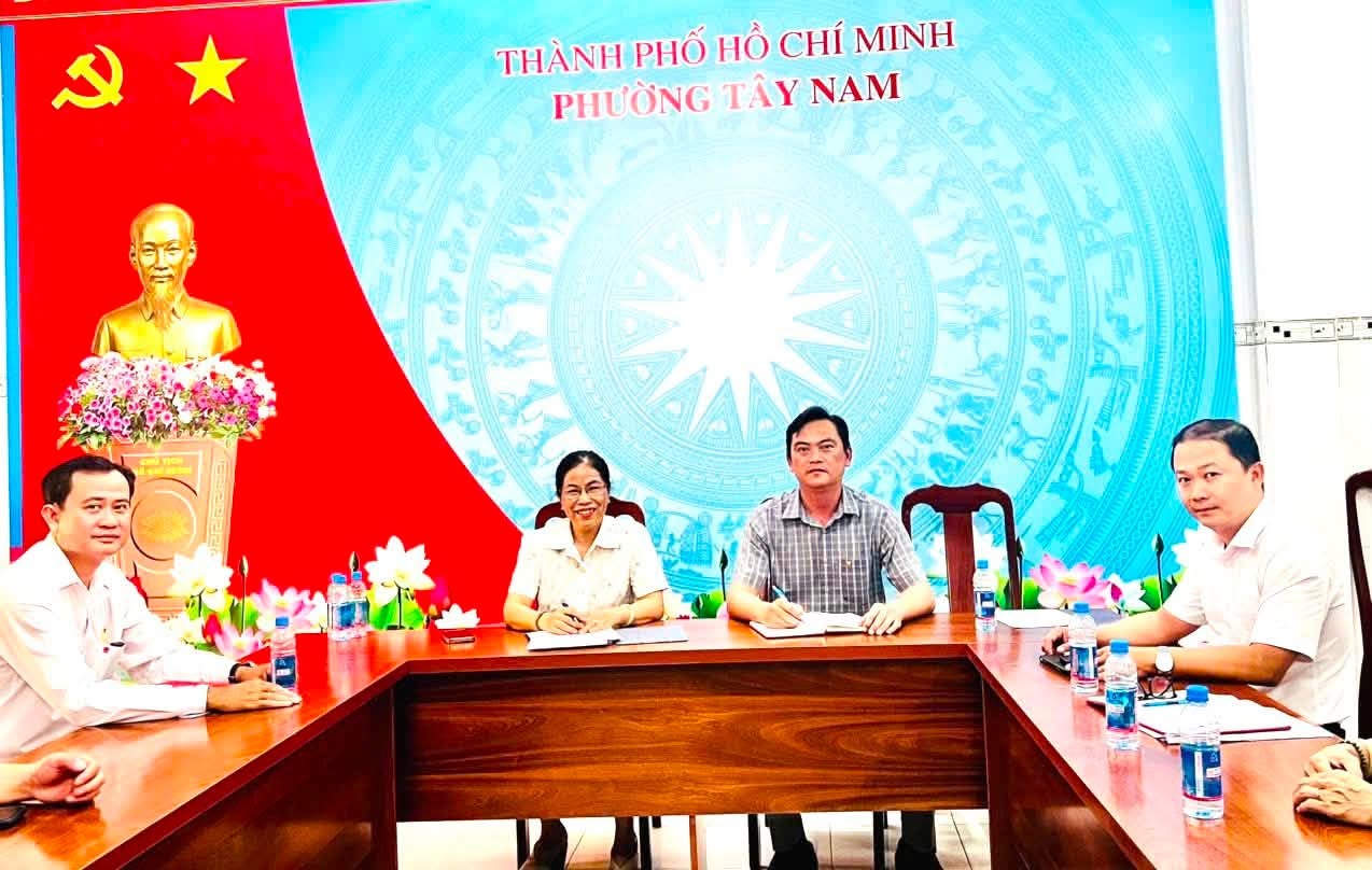 BAN VĂN HÓA - XÃ HỘI, HỘI ĐỒNG NHÂN DÂN PHƯỜNG TÂY NAM TỔ CHỨC HỌP VỀ ĐÁNH GIÁ VIỆC GIẢI QUYẾT, TRẢ LỜI Ý KIẾN