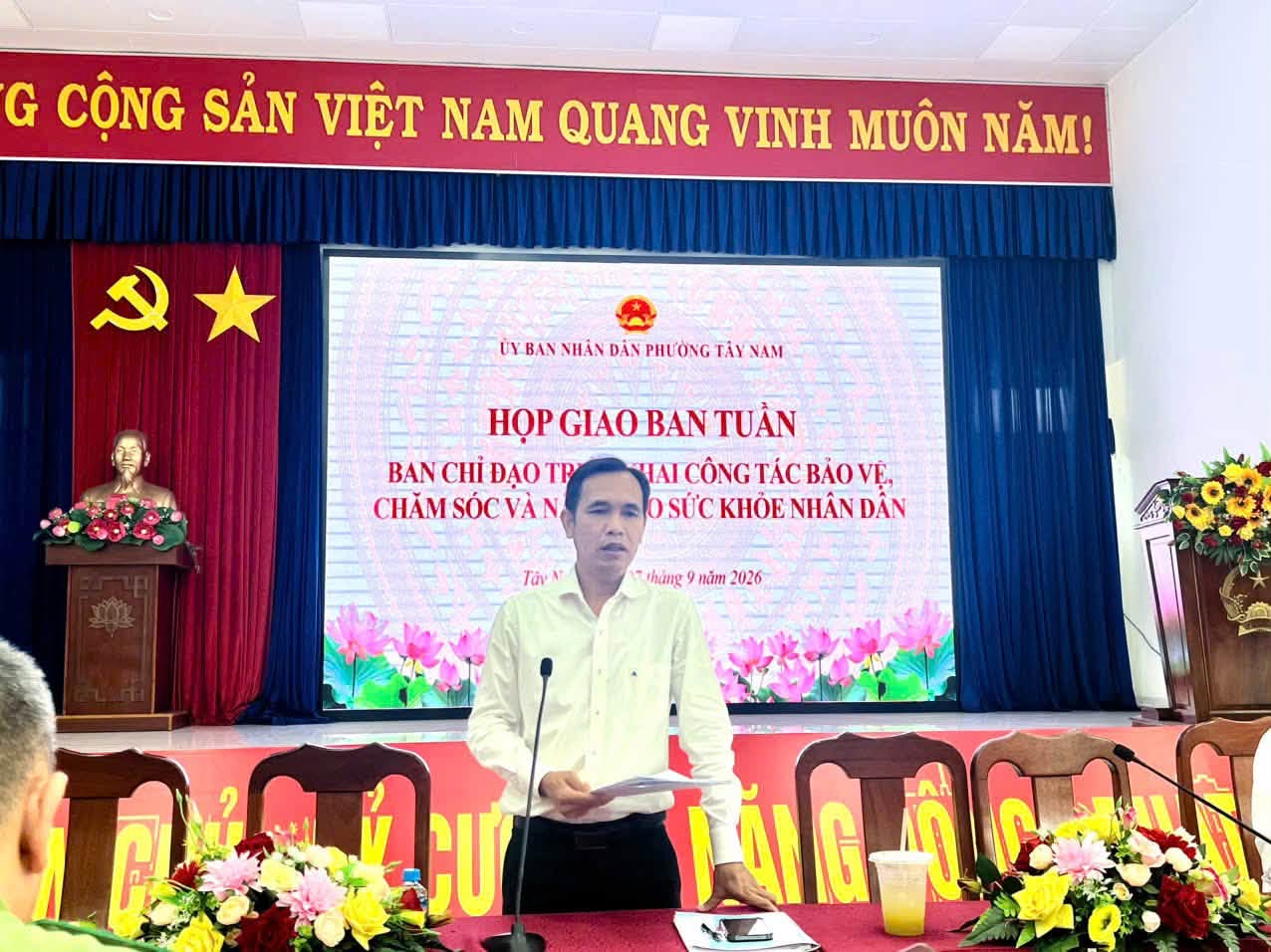 PHƯỜNG TÂY NAM HỌP ĐỊNH KỲ BAN CHỈ ĐẠO KHÁM SỨC KHỎE TOÀN DÂN, TẬP TRUNG ĐẨY NHANH TIẾN ĐỘ KHÁM CHO CÔNG NHÂN VÀ HỌC