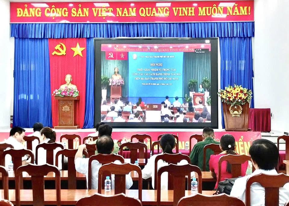 PHƯỜNG TÂY NAM DỰ HỘI NGHỊ TRIỂN KHAI NHIỆM VỤ TRỌNG TÂM CÔNG TÁC CẢI CÁCH HÀNH CHÍNH NĂM 2026
